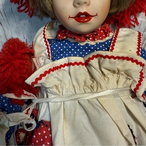 DANBURY MINT RAGGEDY ANN Porcelain vintage 80s Collectible doll GUC - Picture 14 of 15
